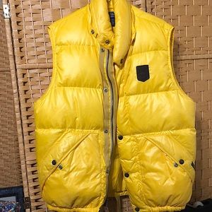 Lightly worn men’s polo puffer vest
